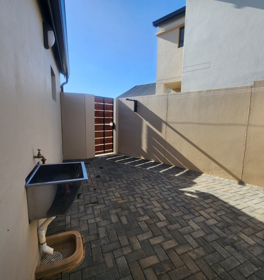 3 Bedroom Property for Sale in La Camargue Private Country Estate North West